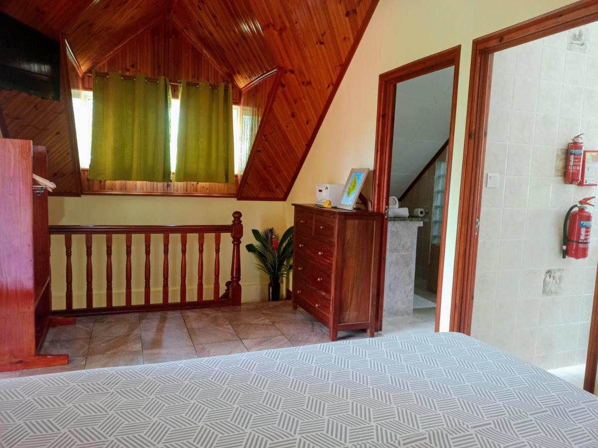 Badamier Self-catering La Digue